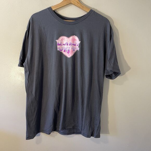Bratz Graphic Oversized Tshirt Y2K Modern Plus Size XXXL - Picture 1 of 4